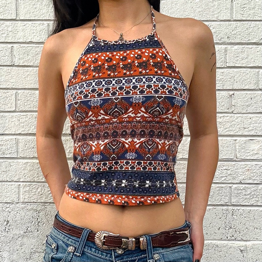 Rue21 Boho Paisley Halter Top Open Back Crop Top M - Picture 1 of 6